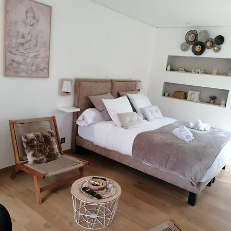 Apartment Aux Charmes De La Vallee *