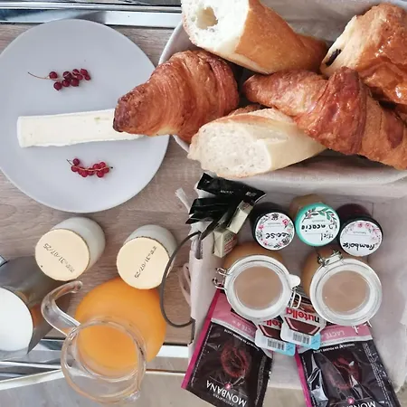 Aux Charmes De La Vallée *