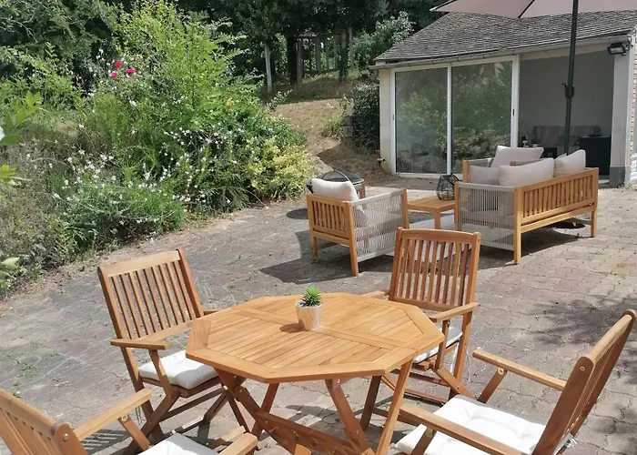 Aux Charmes De La Vallee